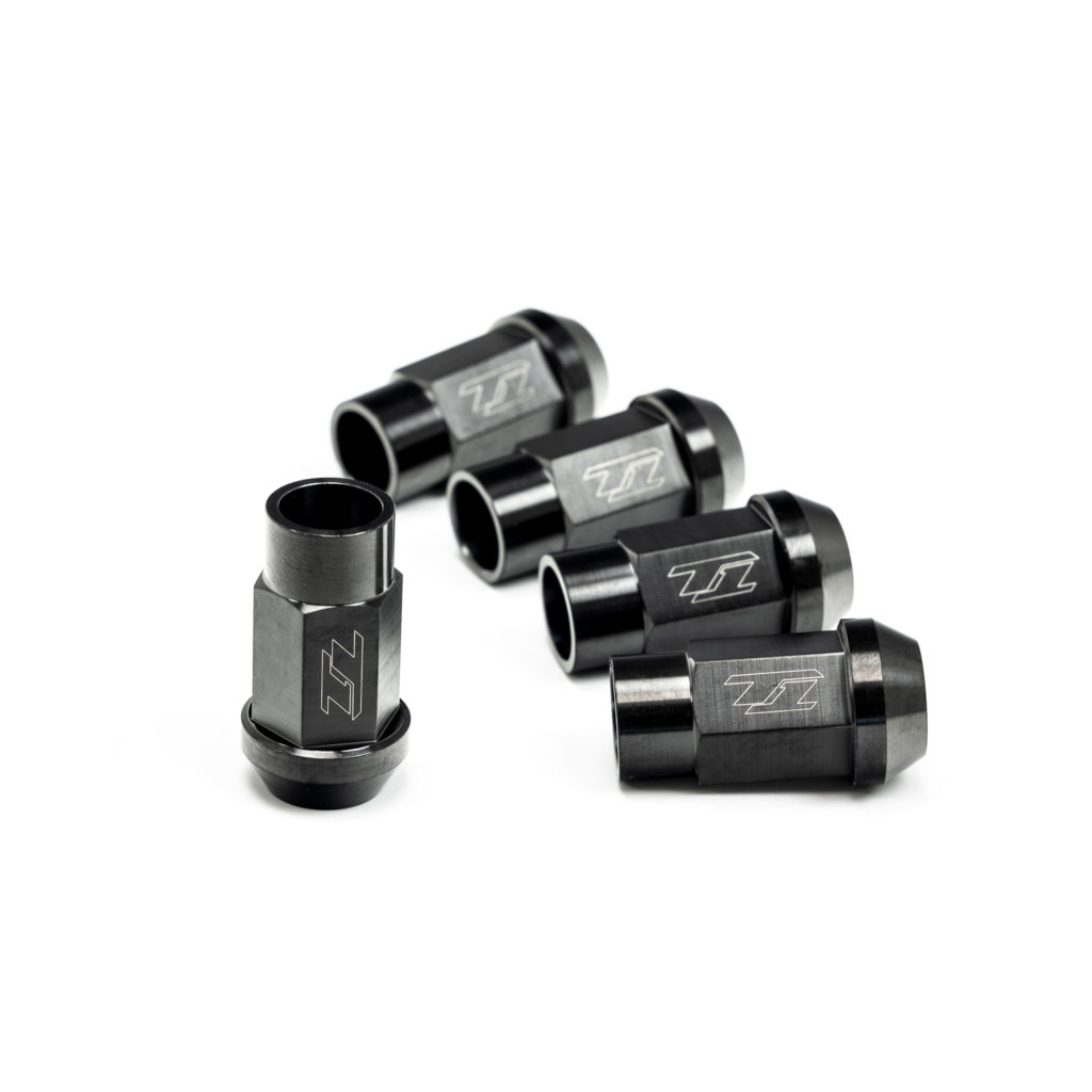 GT1R Titanium Lug Nut – Black